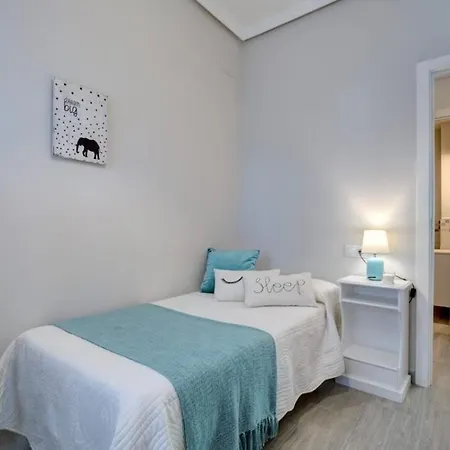 13 Avenida Andalucia Апартаменти