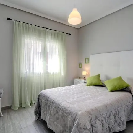 13 Avenida Andalucía * Ronda