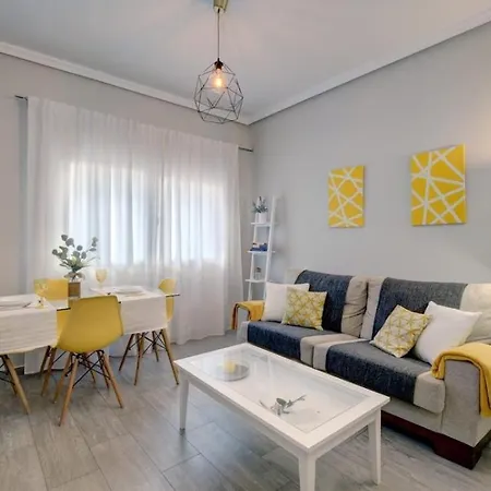 13 Avenida Andalucía Apartamento *
