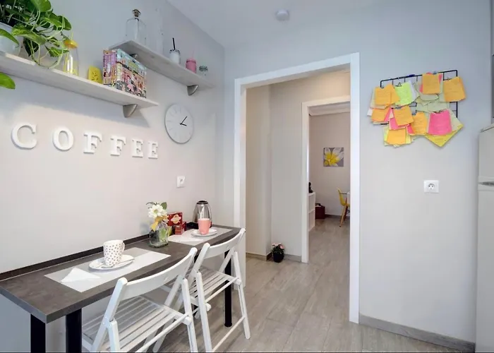 13 Avenida Andalucia * Ronda